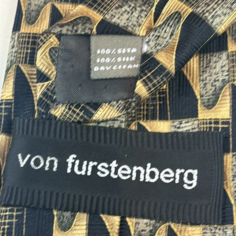 Von Furstenberg Neck Tie‎ Silk Geometric